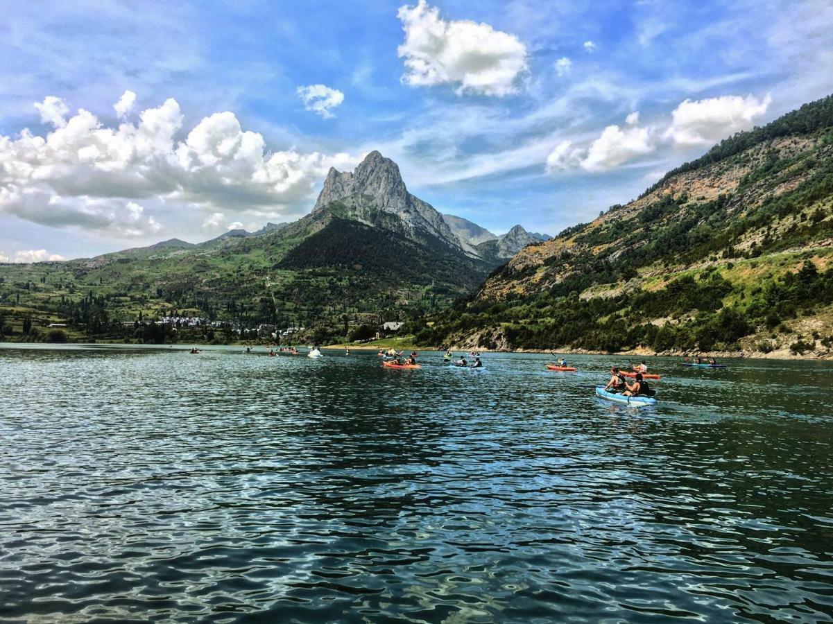 Edif. La Corona Daire El Pueyo de Jaca Dış mekan fotoğraf