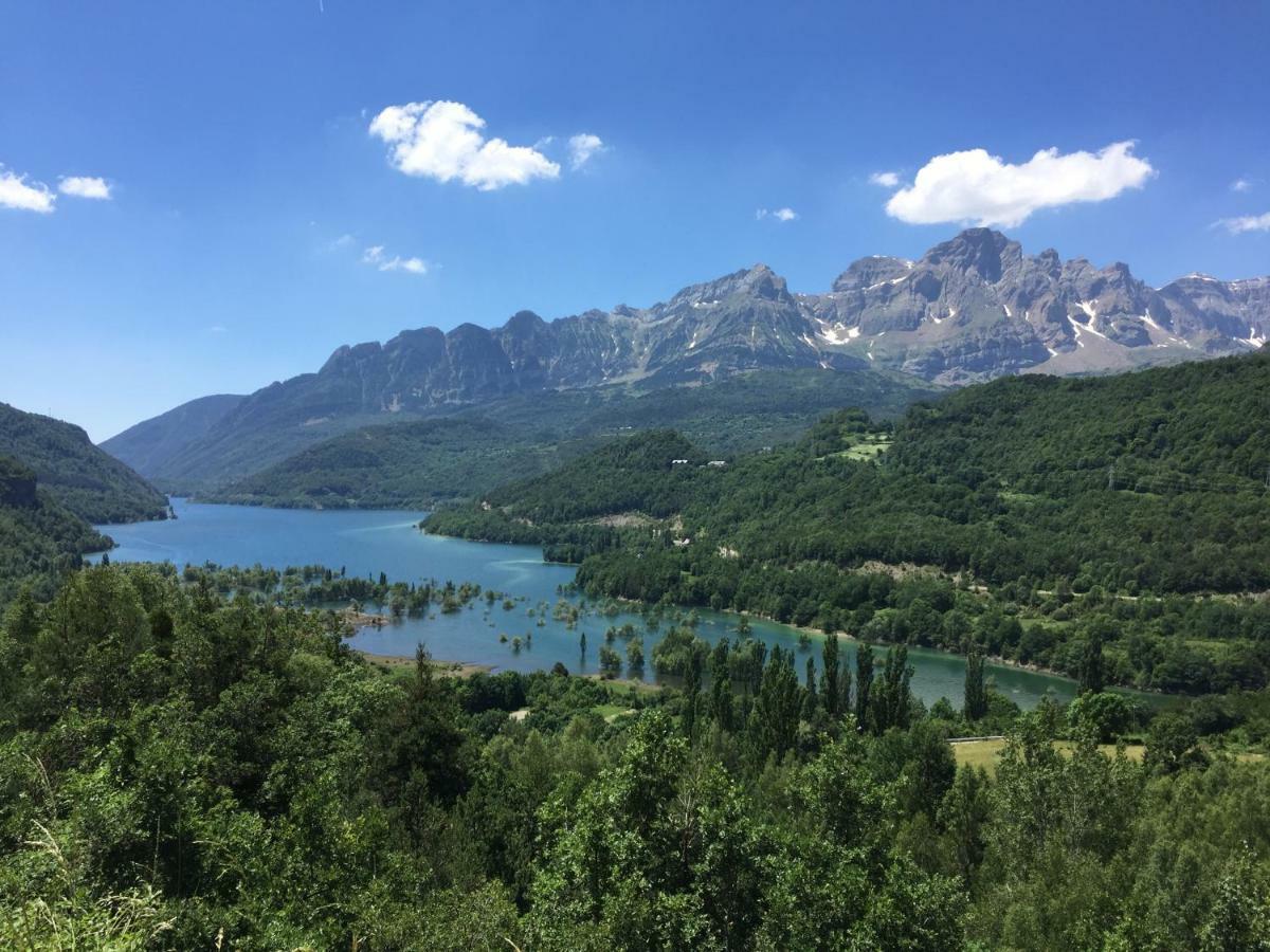 Edif. La Corona Daire El Pueyo de Jaca Dış mekan fotoğraf