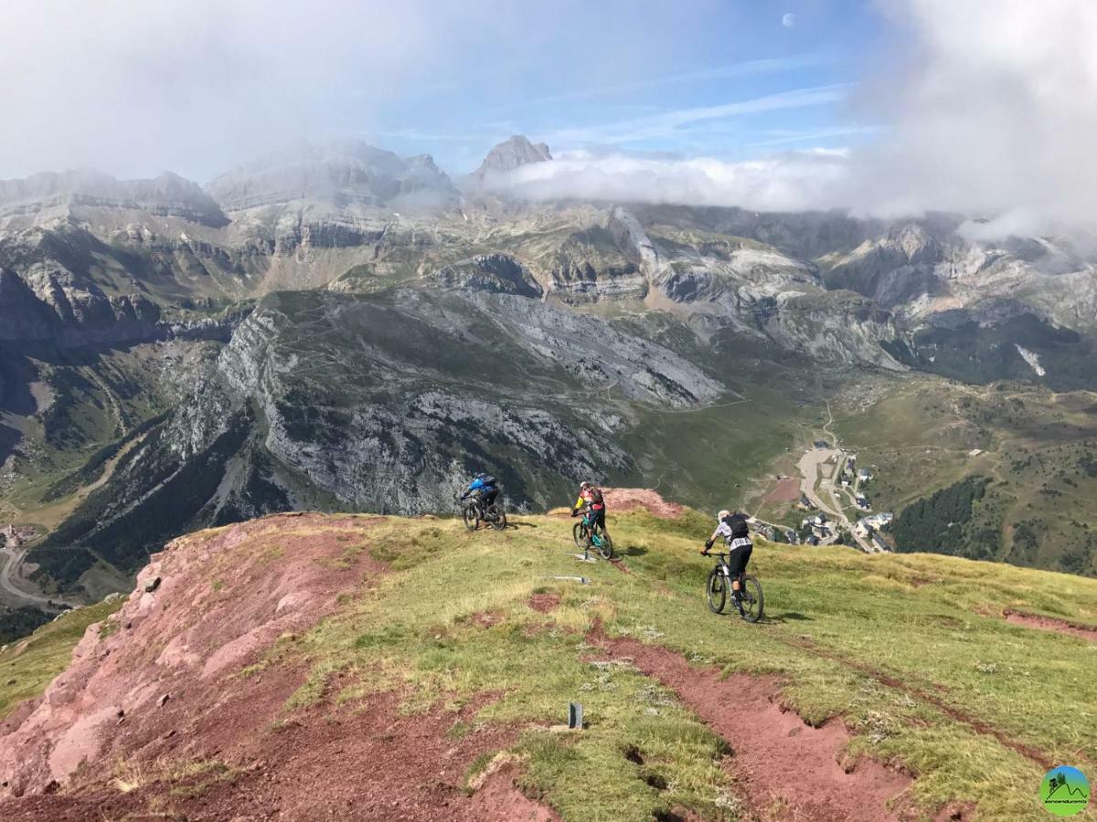 Edif. La Corona Daire El Pueyo de Jaca Dış mekan fotoğraf