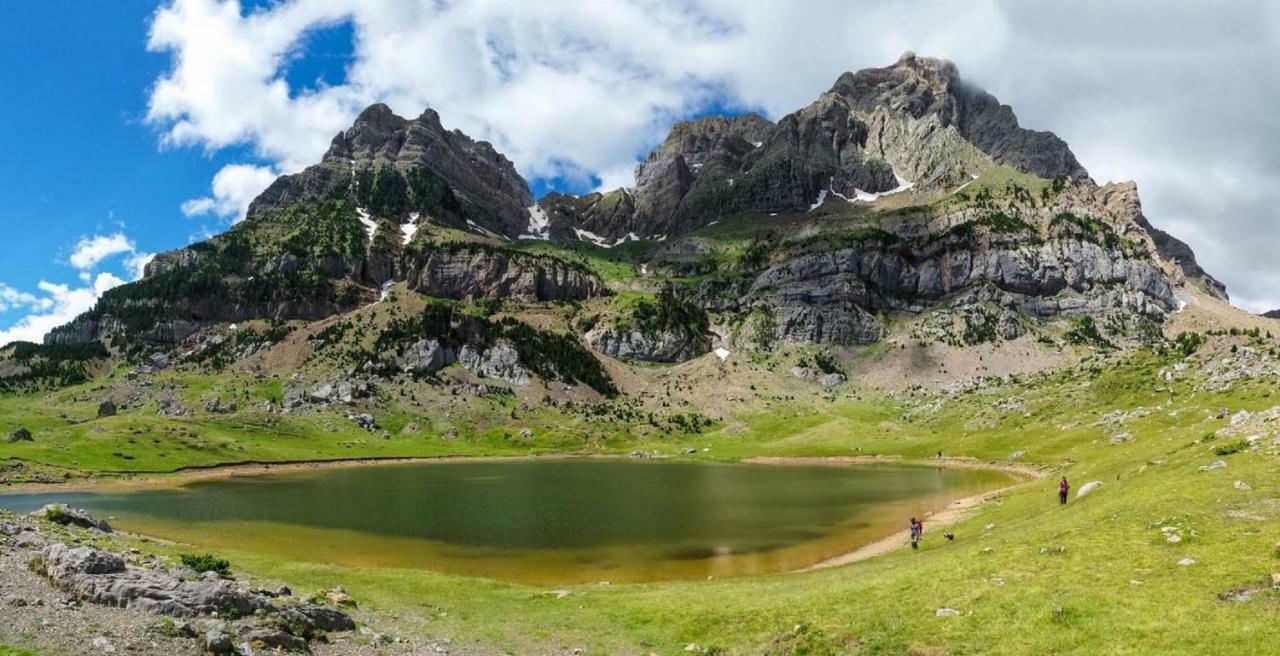 Edif. La Corona Daire El Pueyo de Jaca Dış mekan fotoğraf